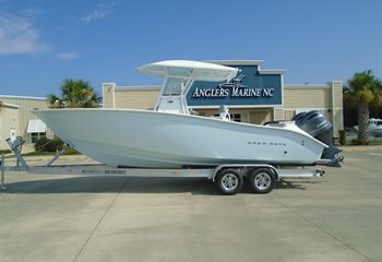 2025 Cape Horn 27XS Blue Boat